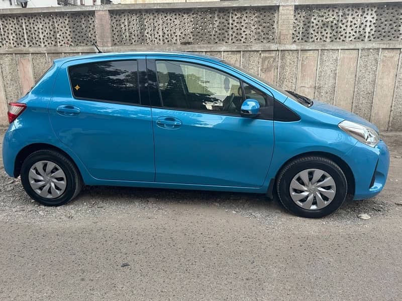 Toyota Vitz 2017 7