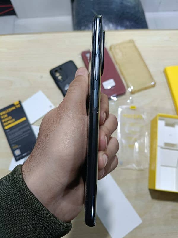 XIAOMI  POCO F-03 8+8/256GB 3