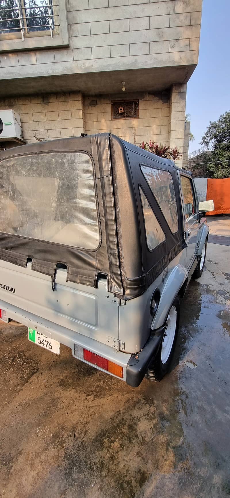 Suzuki Jeep SJ410 11