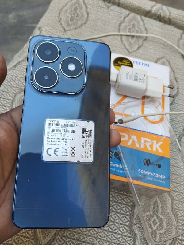 Tecno spark 20 full box 8+8gb/256gb canditican 10/10 0