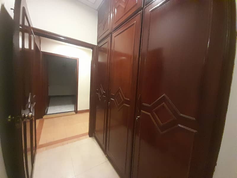 10 marla full house available for Rent in dha phase 1 16