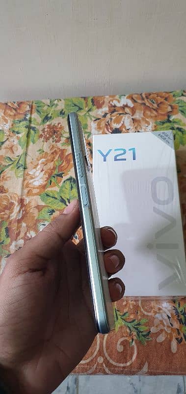 vivo y21 10/10 5