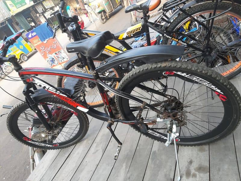 imported used bicycle wirh front and back gear in good condition 0