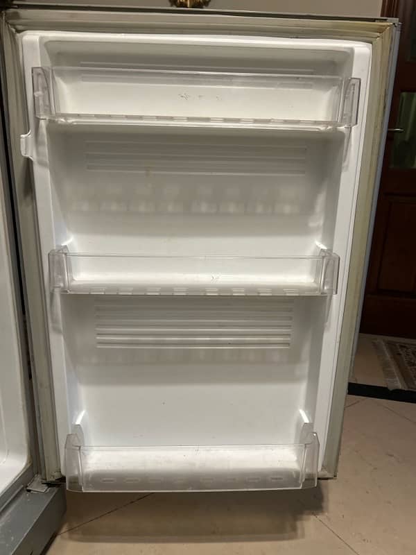 PEL Refrigerator 6