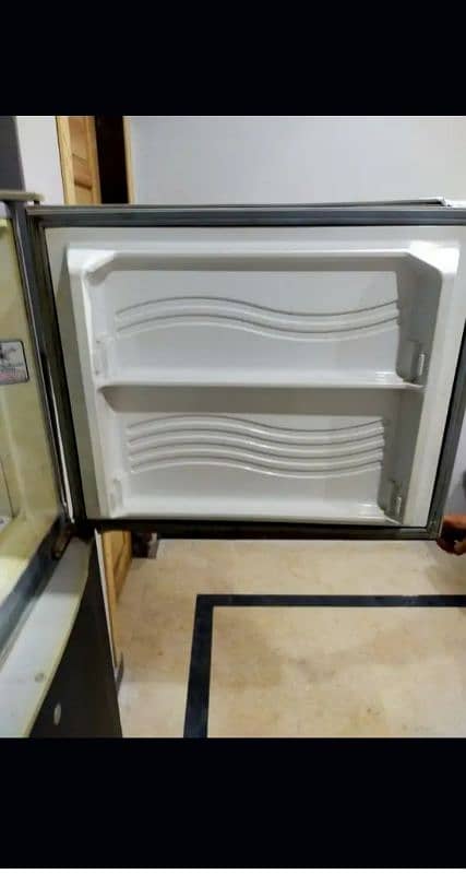 Refrigerator for sale 1