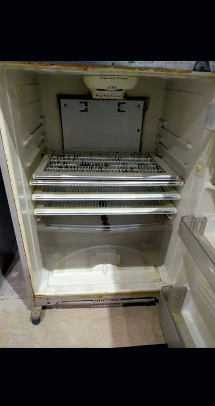 Refrigerator for sale 3