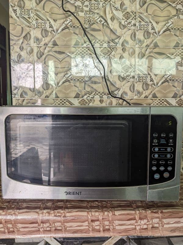 Orient 55 liters microwave with gril 4