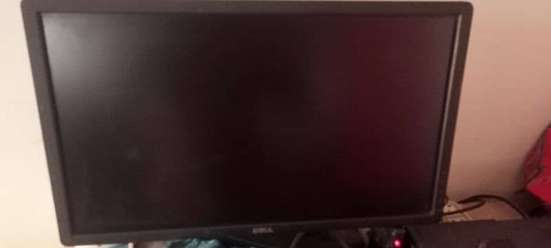 dell IPS lcd 24 inch with hydrolic stand 1