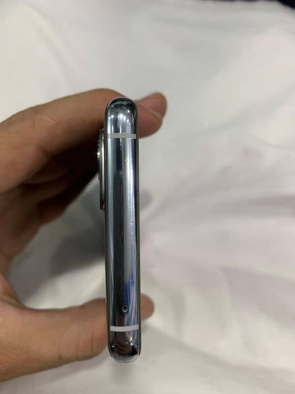 OnePlus 9pro 12Ram,256Gb waterproof 3