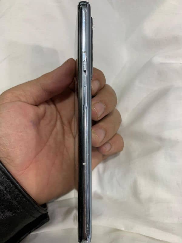 OnePlus 9pro 12Ram,256Gb waterproof 6