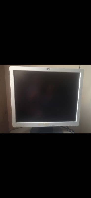 HP LED 17 inch Good condition 0