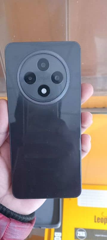 OPPO RENO F12 8 GB RAM 256 ROM CONDITION 10/10 3