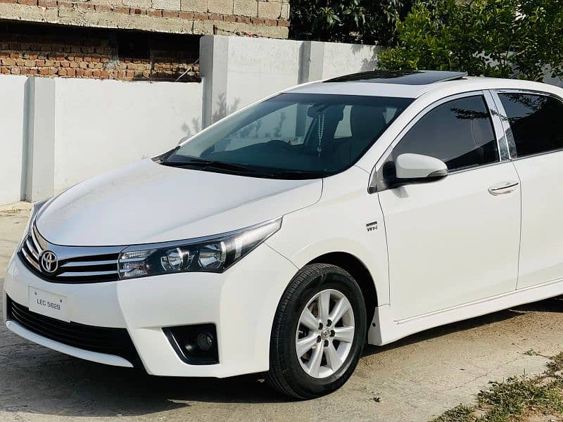 Toyota Altis Grande 2015 8