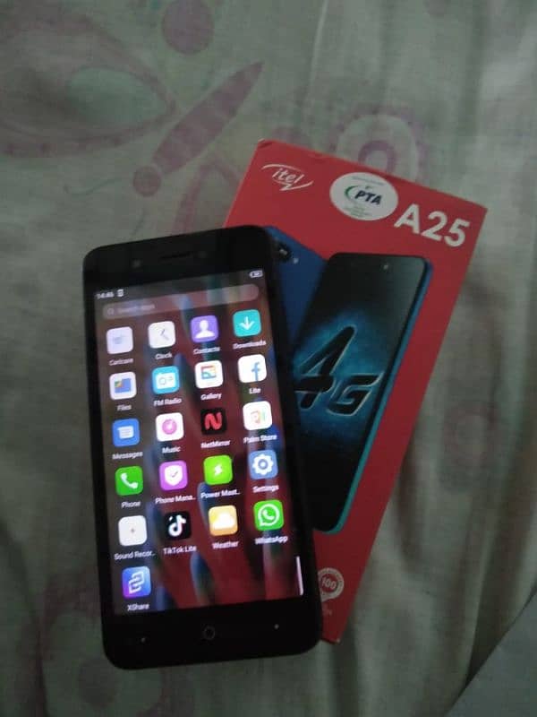 itel A25 . . Complete box. . Condition saaf . . 2