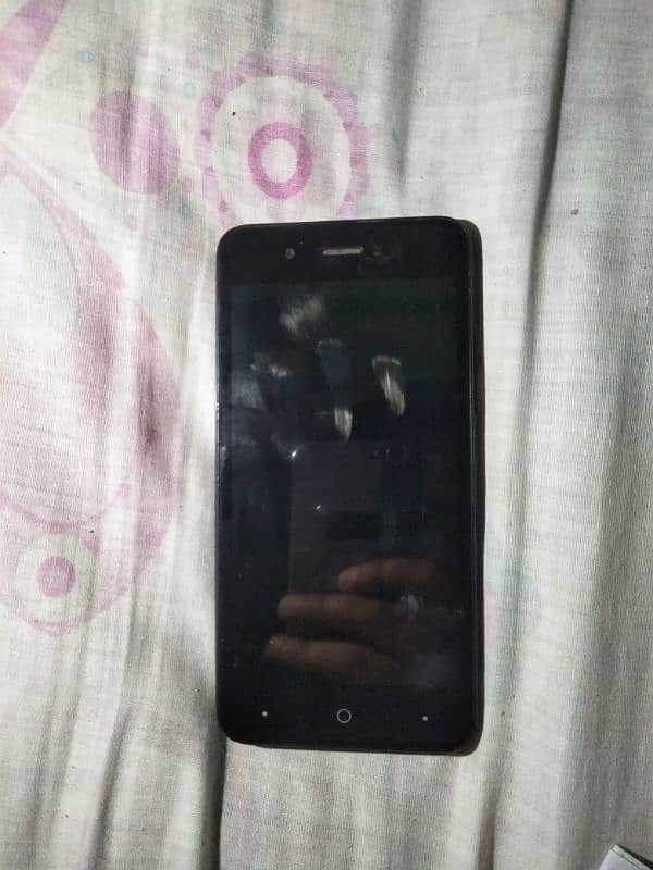 itel A25 . . Complete box. . Condition saaf . . 6