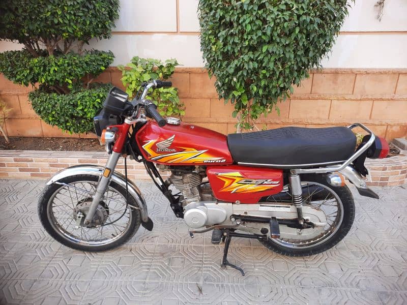 HONDA CG-125cc Model 11/08/2021 Karachi Number. 1