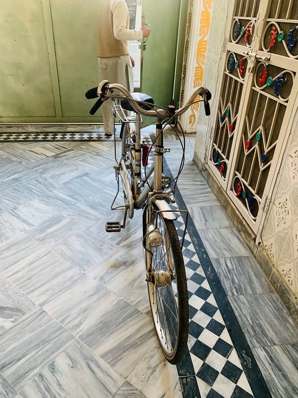 JAPANESE BIKE GOOD CONDITION 5