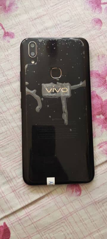 Vivo y85 1