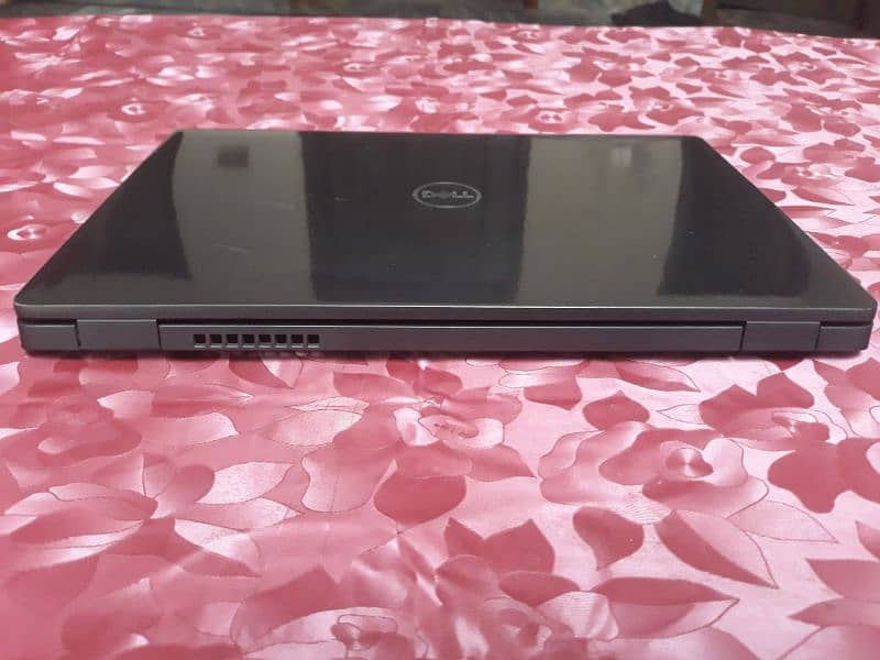 Dell i5 8th Gen Latitude 5300 3