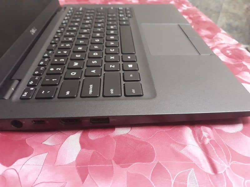 Dell i5 8th Gen Latitude 5300 7