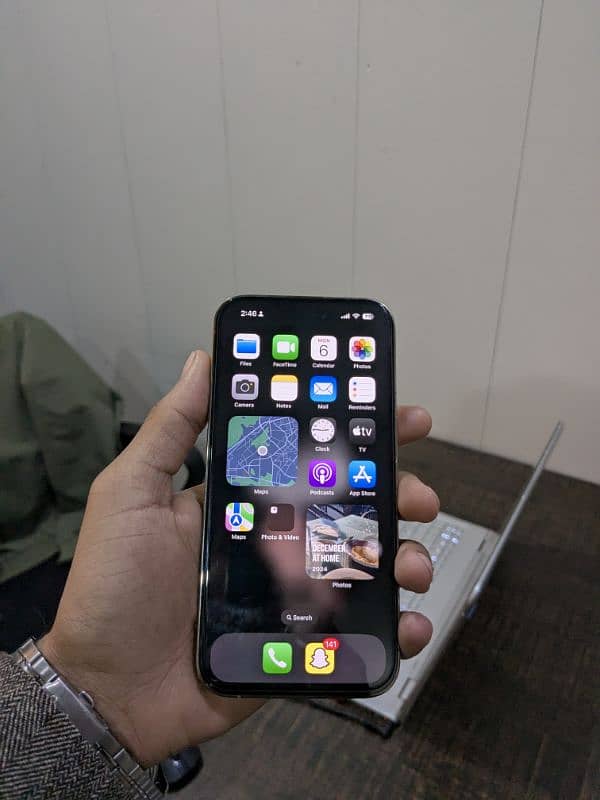 iphone 14 pro 2