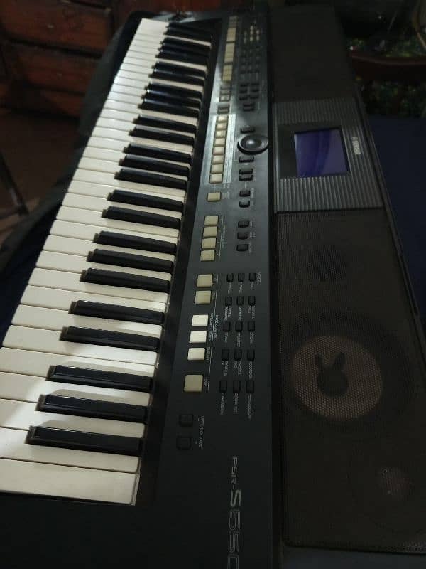 Yamaha s650 keyboard 10/9 2