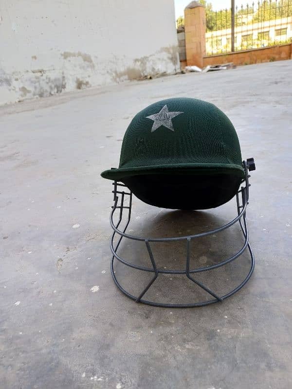 Cricket Equipment (MIANDAD SPORTS) - Slightly Used 4