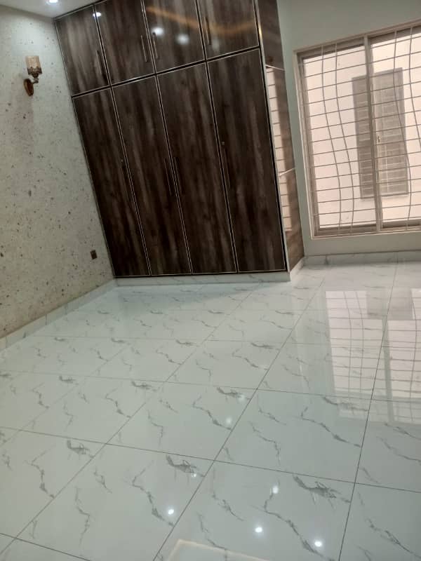 7 MARLA HOUSE FOR SALE M7A LAKECITY LAHORE 0