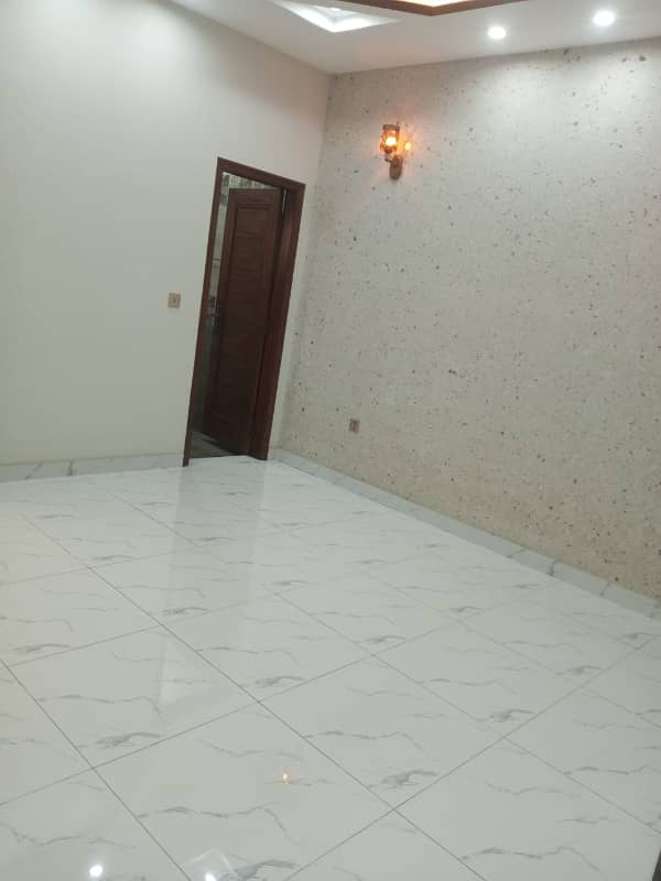 7 MARLA HOUSE FOR SALE M7A LAKECITY LAHORE 9