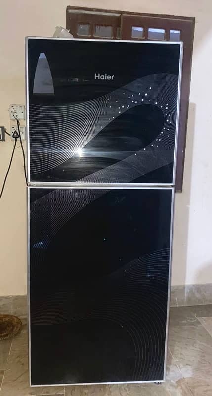 Haier HRF-398 EBS Refrigerator 0