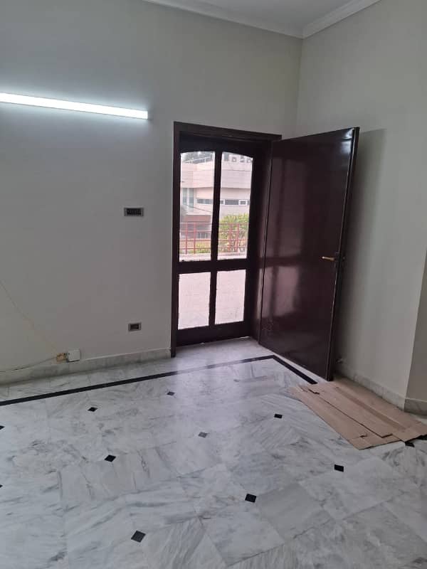 1 Kanal Beautiful Upper Portion House Available for Rent in XX Block Phase 3 DHA Lahore 1