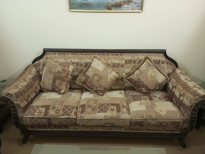 PREMIUM SOFA 1