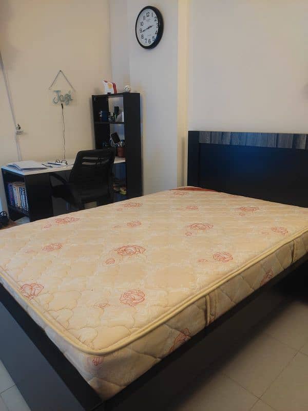 6 by 4 Single Wooden Bed with Mattress 3