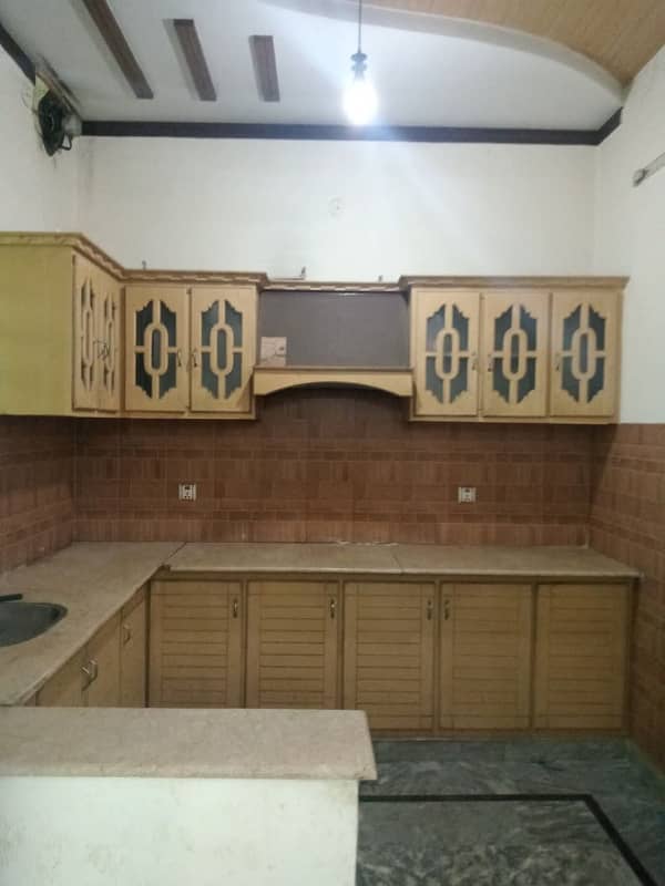 Mrava town First floor water electrity Available 1