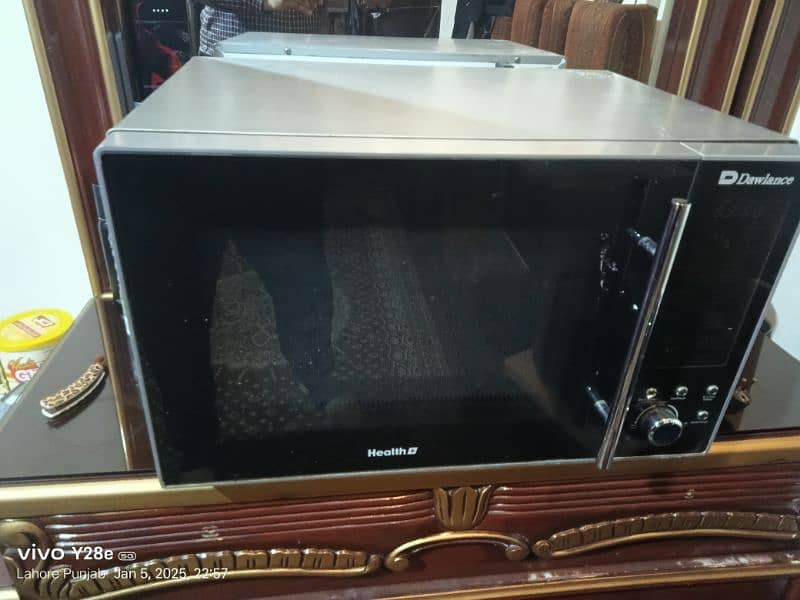 Dawlance microwave oven brand new condition 1