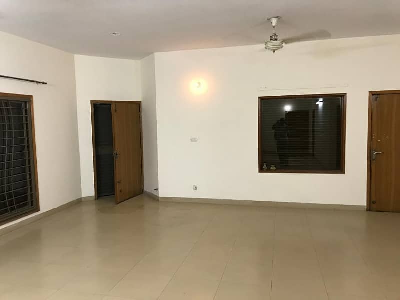 UPPER PORTION 4 RENT IN WAPDA TOWN 12