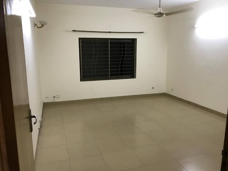 UPPER PORTION 4 RENT IN WAPDA TOWN 22