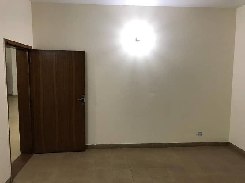 UPPER PORTION 4 RENT IN WAPDA TOWN 23