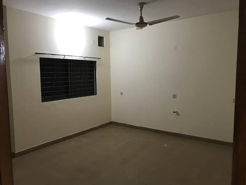 UPPER PORTION 4 RENT IN WAPDA TOWN 0