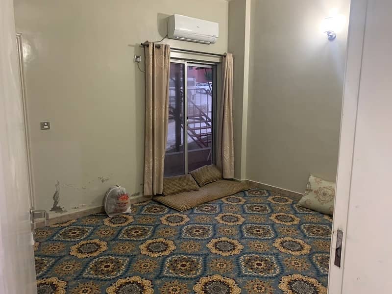 RENOVATED FLAT FOR RENT 0