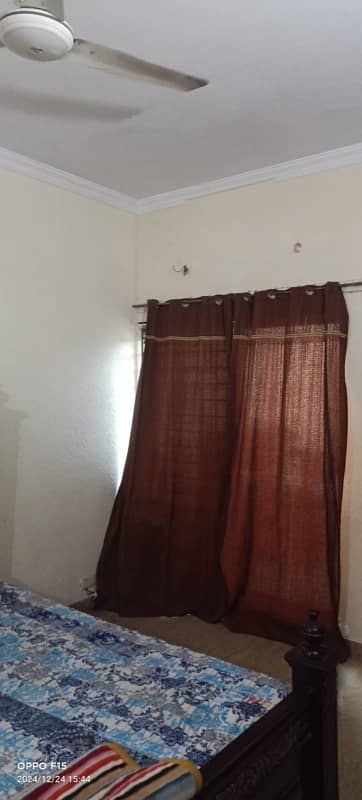 10 Marla Beautiful Full House Available for Rent in Hot Location in GG Block Phase 4 DHA Lahore 6