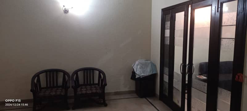 10 Marla Beautiful Full House Available for Rent in Hot Location in GG Block Phase 4 DHA Lahore 10