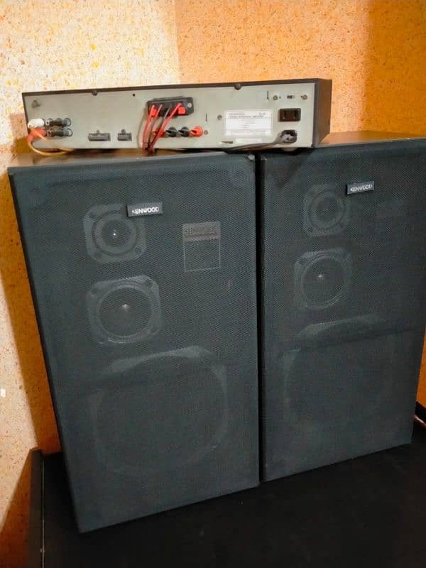 Amplifier with 3 Way Speaker System KENWOOD 3