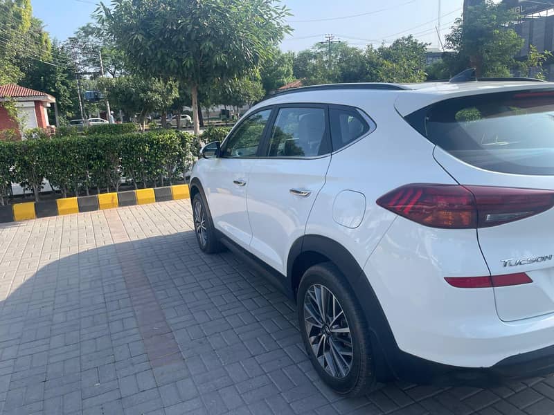 Hyundai Tucson FWD A/T GLS Sport 2022 3