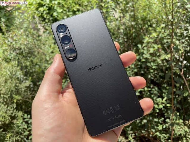 Sony Xperia 5 mark iV 2