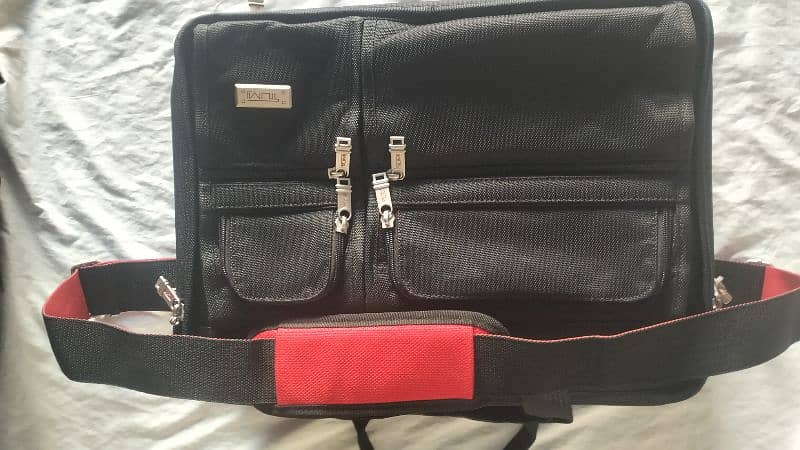 imported Tumi original bag for laptop and general use 0