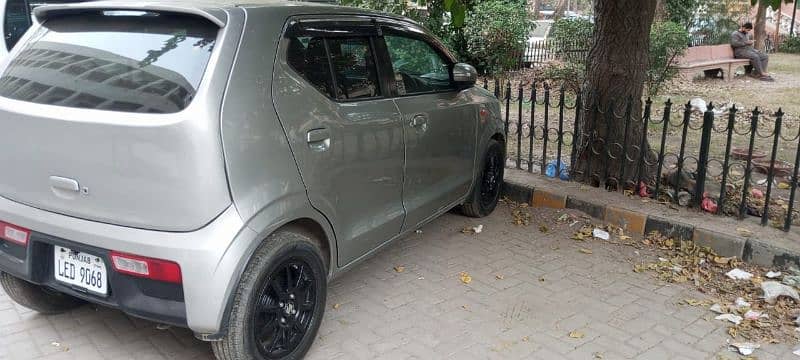 Suzuki Alto 2016 9