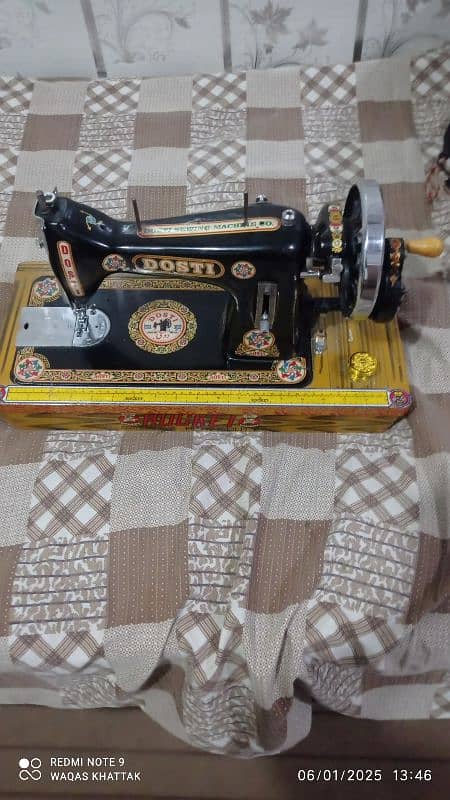 Sewing Machine Just like new 4