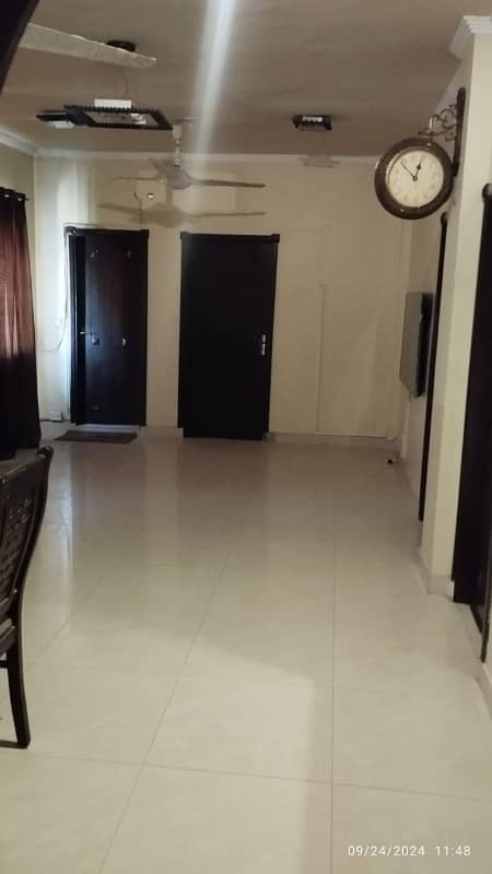 3 Bed D D Spacious on a Main Shahrah-e-Faisal, Opp. Aisha Bawany School 3