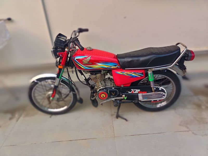 Honda 125 17B model lush condition 0